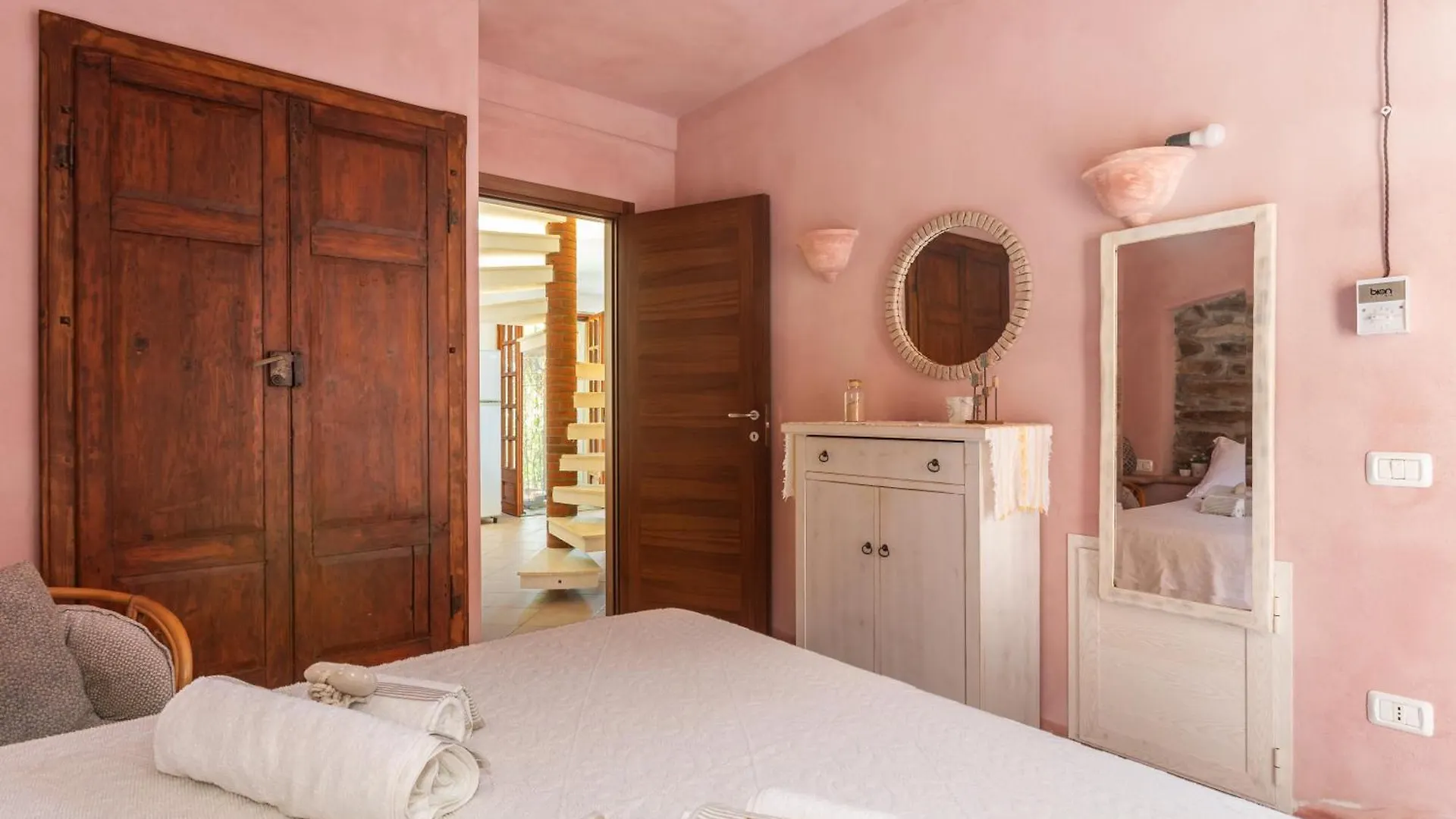 Tatil Evi Gaia'S Panoramic Sea View Villa Budoni